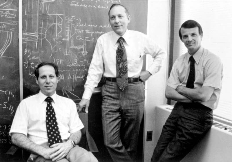 a photo of Donald Keck, Robert Maurer και Peter Schultz